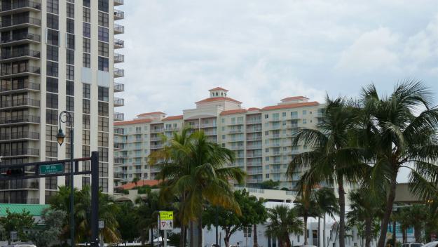 Entdecken Sie die besten Aktivitäten und Sehenswürdigkeiten in Fort Laudedale mit unseren hilfreichen Tipps für Ihren Besuch.